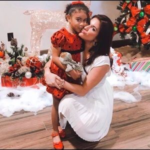 Hi, welcome to my closet!!